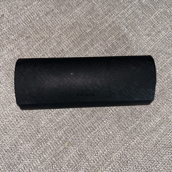Prada Elegant Black Eyewear Holder - Picture 6 of 6